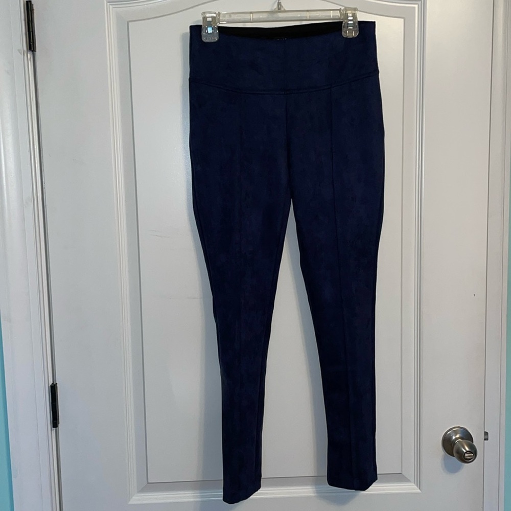 Women’s Andrew Marc Womens Lightweight Faux Suede Pull on Pant size XS